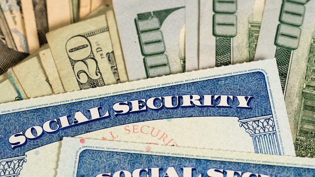Would you be able to live with the average Social Security benefit in 2021?