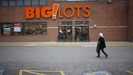 Big Lots breaks earnings records as coronavirus spurs discount-shopping