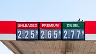 US gas prices remain steady at $2.25/gallon