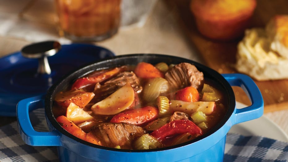 cracker barrel pot roast