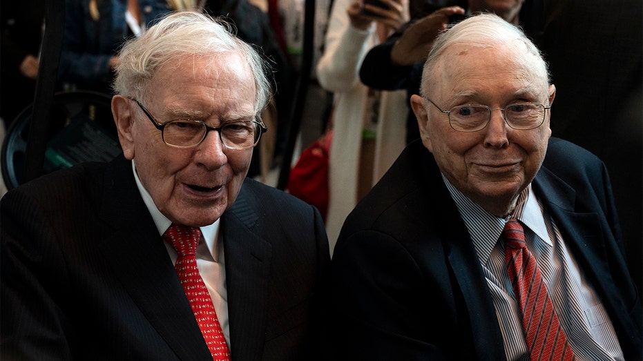 Barrick Gold soars to 7-year high as Buffett's Berkshire Hathaway takes  21M-share stake - Fox Business