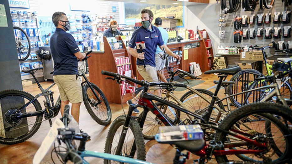 mountain bike retailers