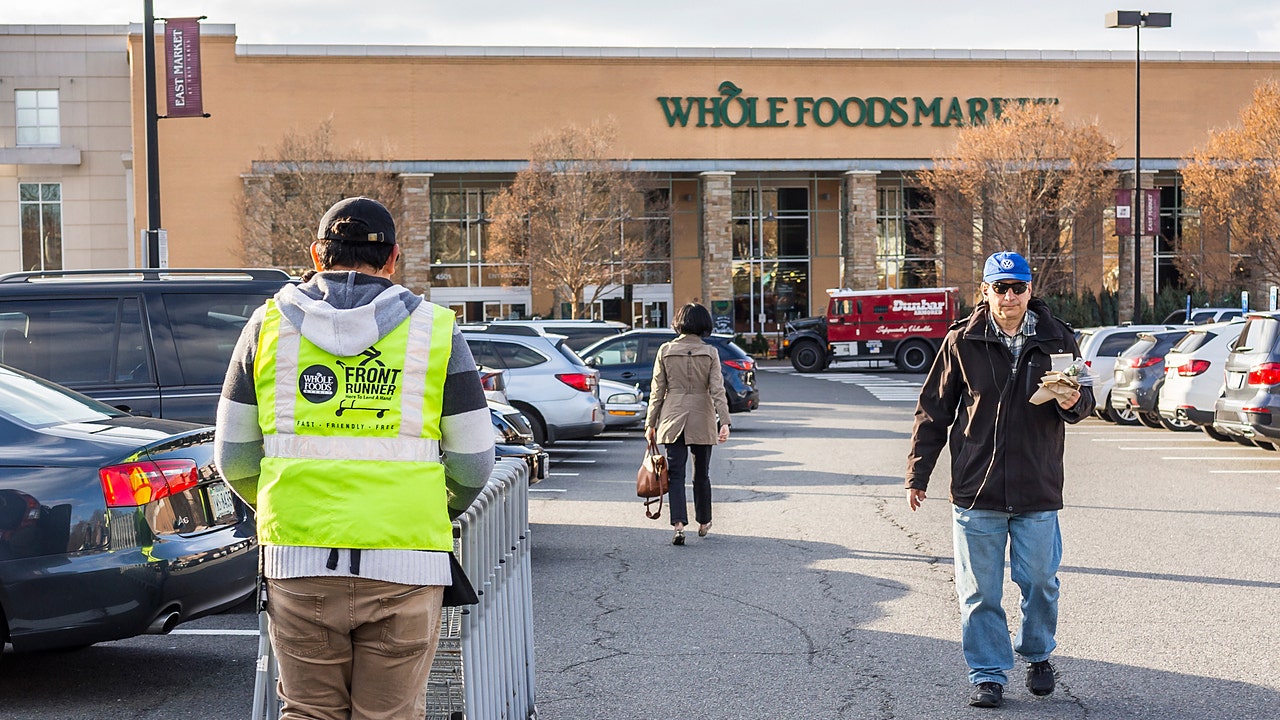 Whole Foods workers upset by reinstated time, attendance policy Report