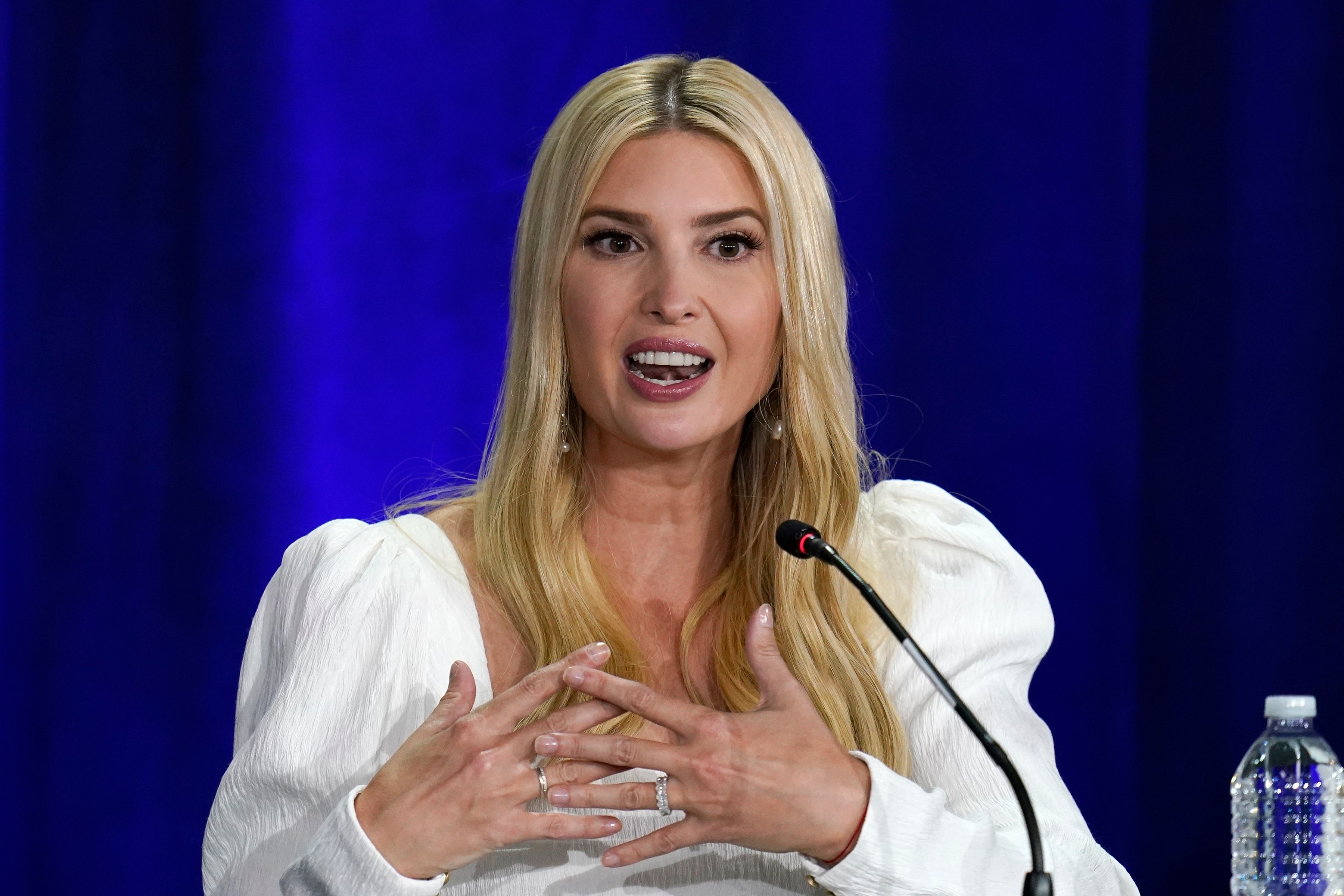 Ivanka Trump to present awards to companies keeping 'Pledge to America's Workers' Ivanka Trump to present awards to companies keeping 'Pledge to America's Workers'