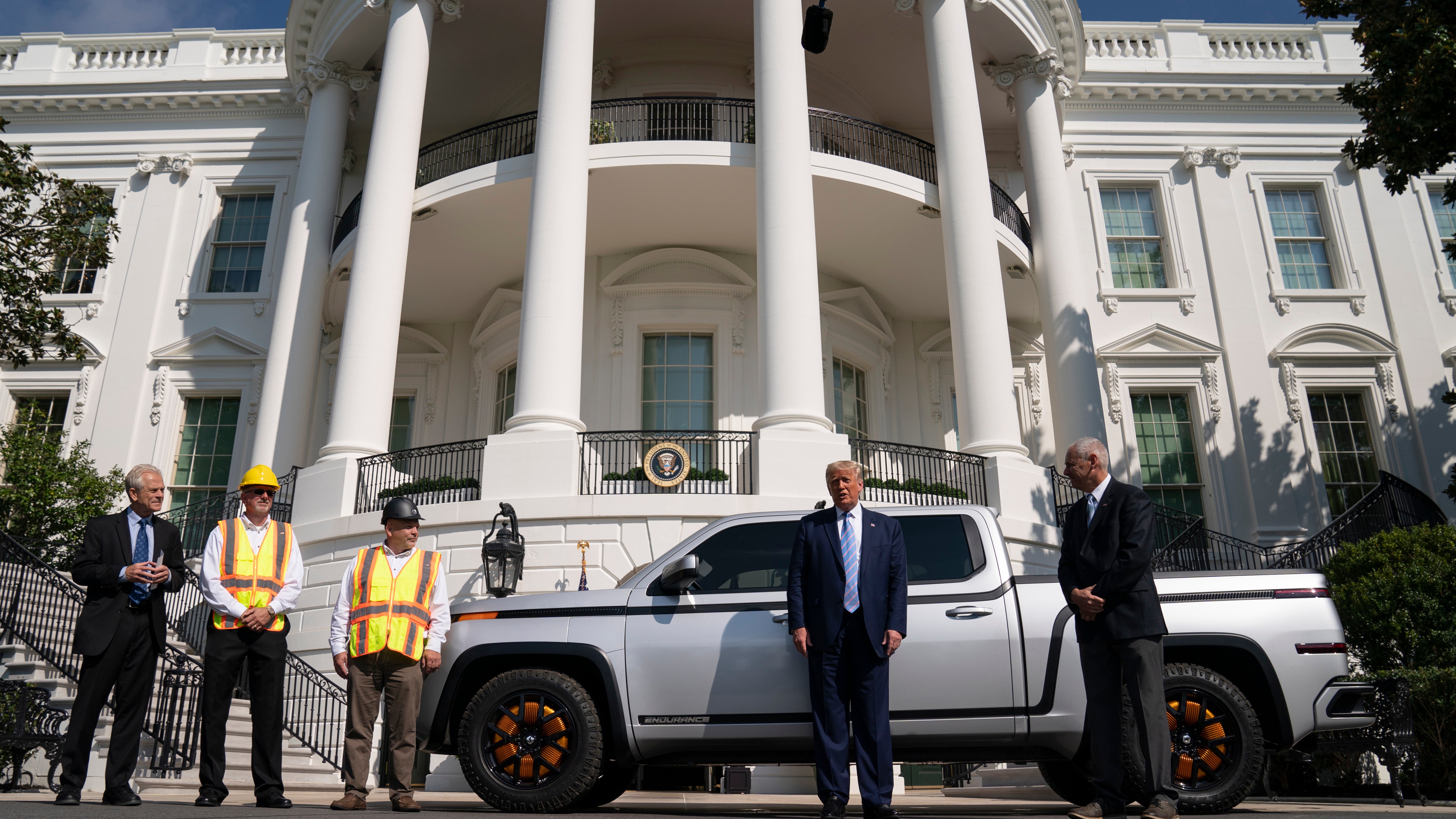 President Trump unveils Lordstown Motors' new all-electric pickup truck - Fox Business