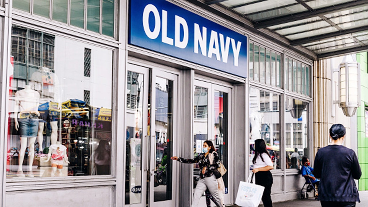 Outdated Navy to steer clear of rate improves on kids’ attire as a result of back again-to-university period