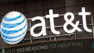 AT&T considers cellphone plans subsidized by advertising