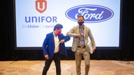 Canadian auto workers reach tentative contract with Ford