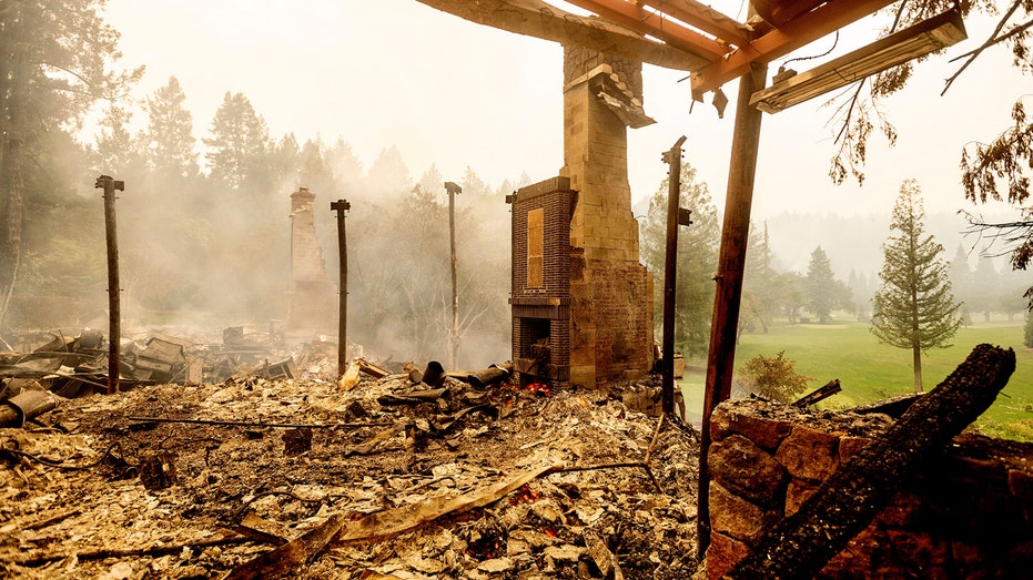 California Wildfire Burns Through Napa Valley Wineries Resorts As Glass Fire Rages