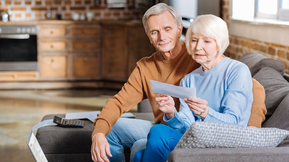 Elderly Couple Social Security
