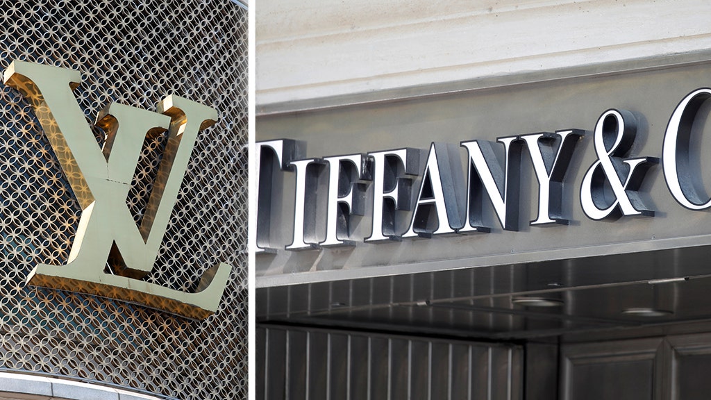 Tiffany and LVMH Modify Merger Price