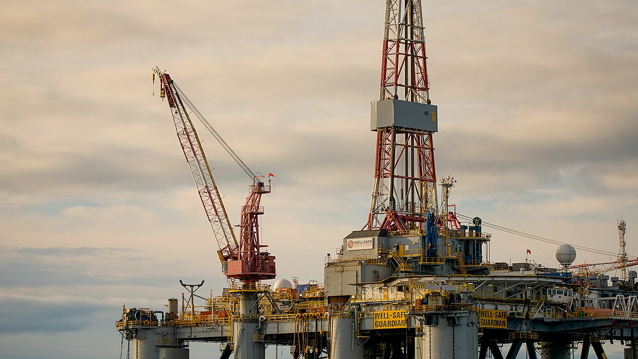az-news-ai.blogspot.com - Third promising COVID-19 vaccine spurs hopes for quick oil recovery demand - Fox Business