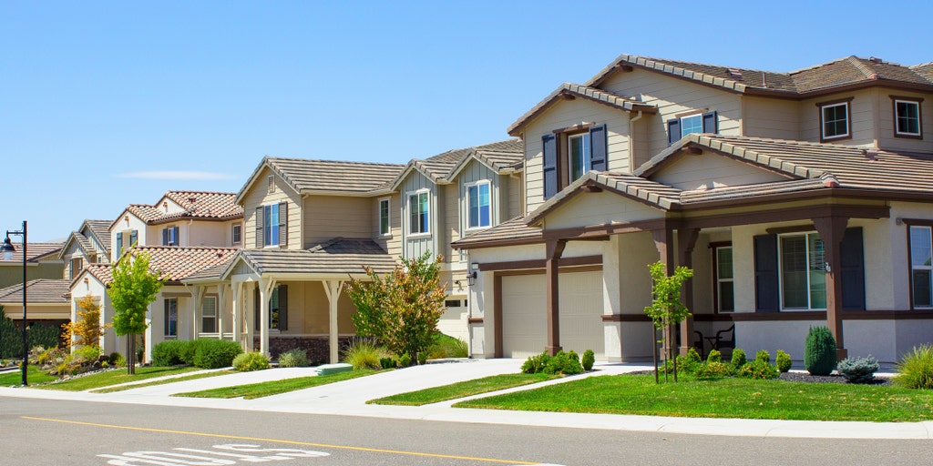 Housing price crisis can be eased through government reforms, expert says - Vimarsana News