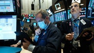 Stock futures trade lower ahead of jobless claims, retail earnings