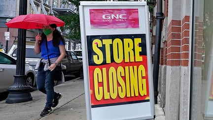 Nearly 1 in 10 businesses still planning layoffs for 2020