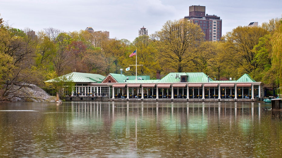Central Park Boathouse permanently lays off staff, closes until 2021 ...