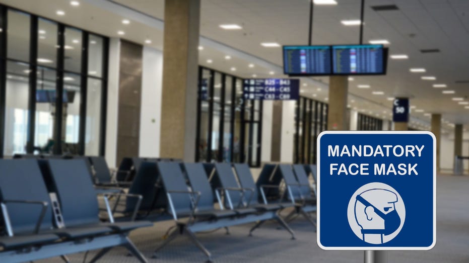 Concept for mandatory use of face mask in airport