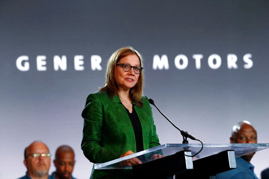 Los legisladores presionan al CEO de GM sobre las emisiones de California y la fuerza laboral de México Los legisladores presionan al CEO de GM sobre las emisiones de California y la fuerza laboral de México