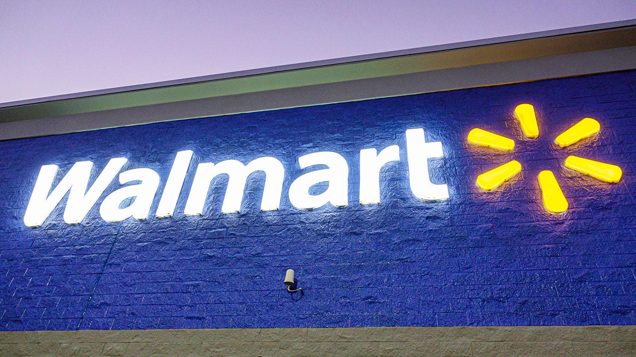 Walmart joins investment firm behind Robinhood in new fintech startup
