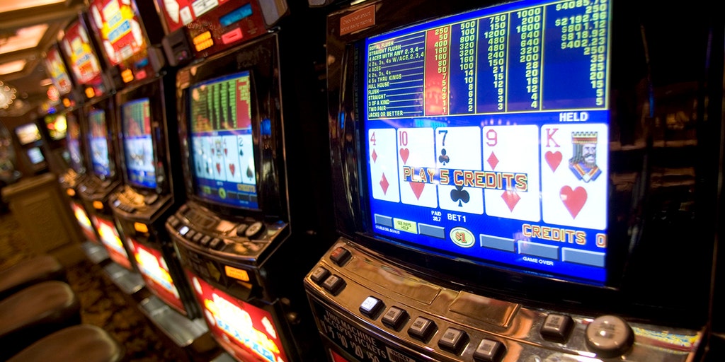 Indiana ex-casino magnate pleads guilty to tax fraud involving contributions to political action committee - Vimarsana News