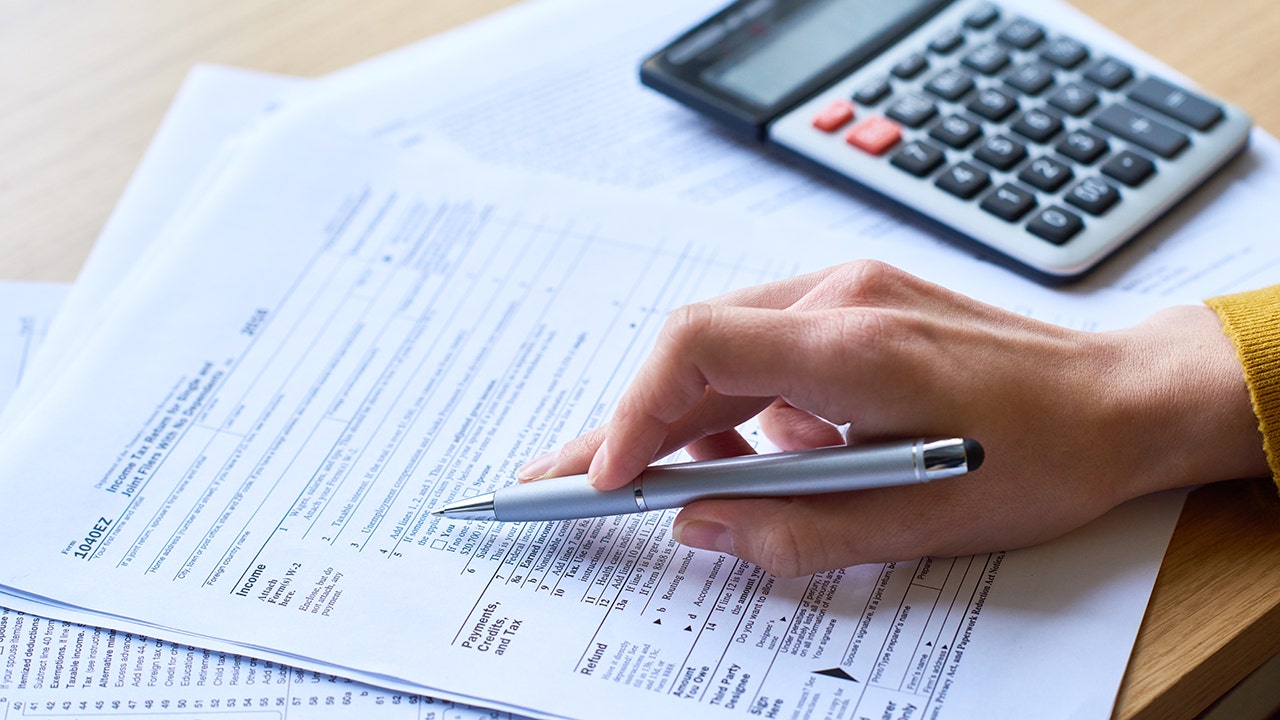 IRS business tax return backlog explodes to 7.9M paper filings amid