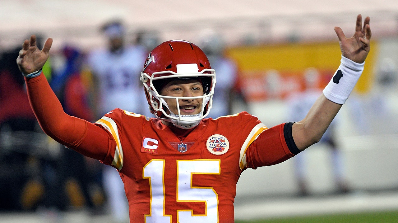 Patrick Mahomes has the highest NFL salary among QBs: Who else is on the list?