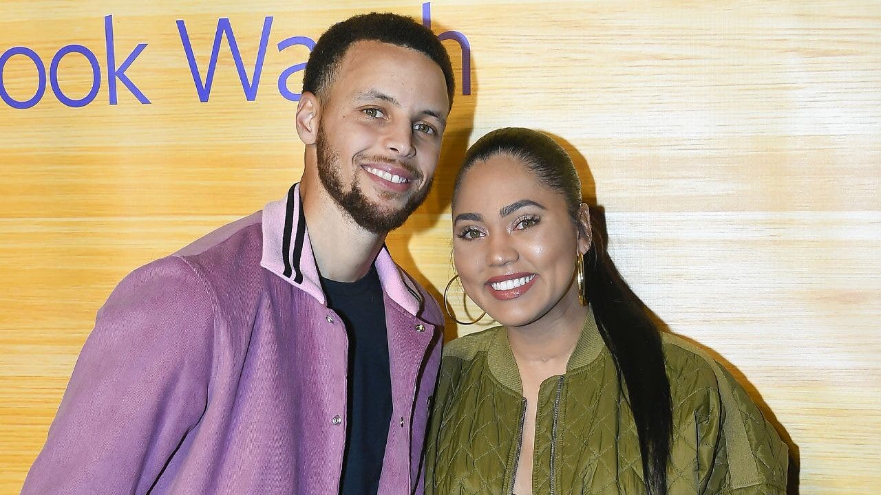 Steph and Ayesha Curry offer the Bay Area restaurant $ 25,000 New Year’s surprise