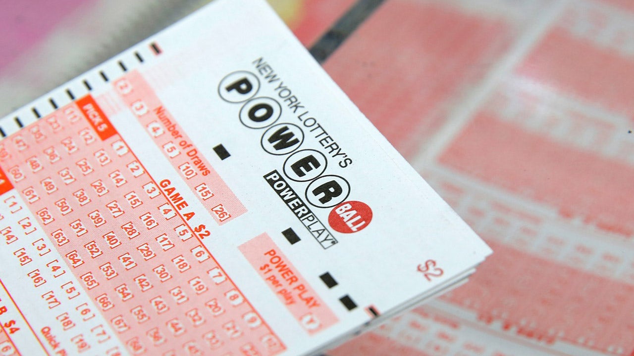 A $ 730 million Powerball jackpot winner has a single-digit tax rate