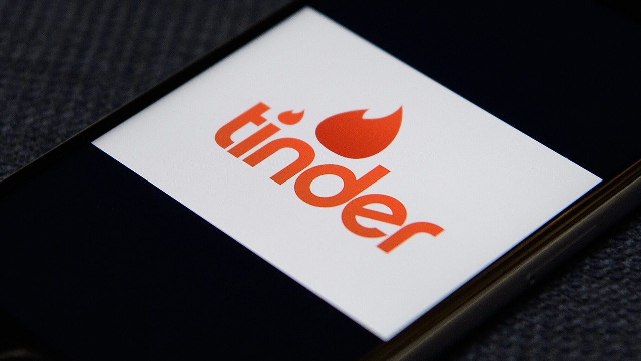 Tinder will add the background check feature to the dates for violent crimes and offenses