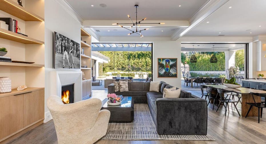 NFL Hall of Famer Tony Gonzalez lists $28M Beverly Hills home
