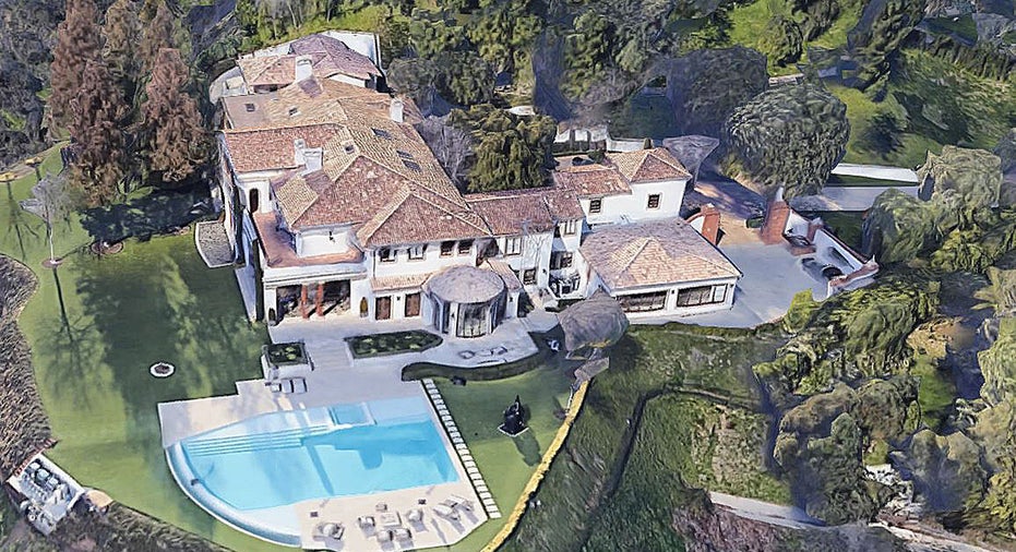 Sylvester Stallone Lists LA Mansion For Jaw-dropping $130M | Fox Business