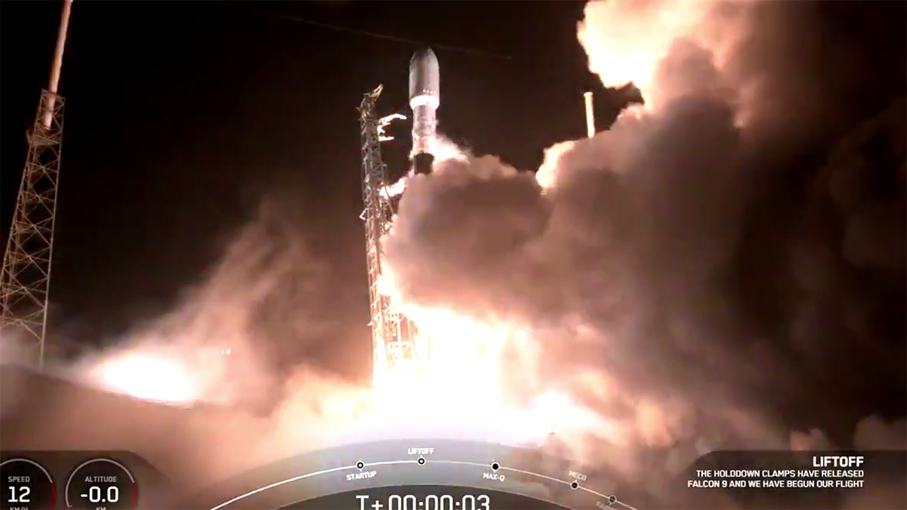 Le Falcon 9 de SpaceX n’a ​​pas réussi à atterrir après avoir déployé avec succès 60 satellites Starlink