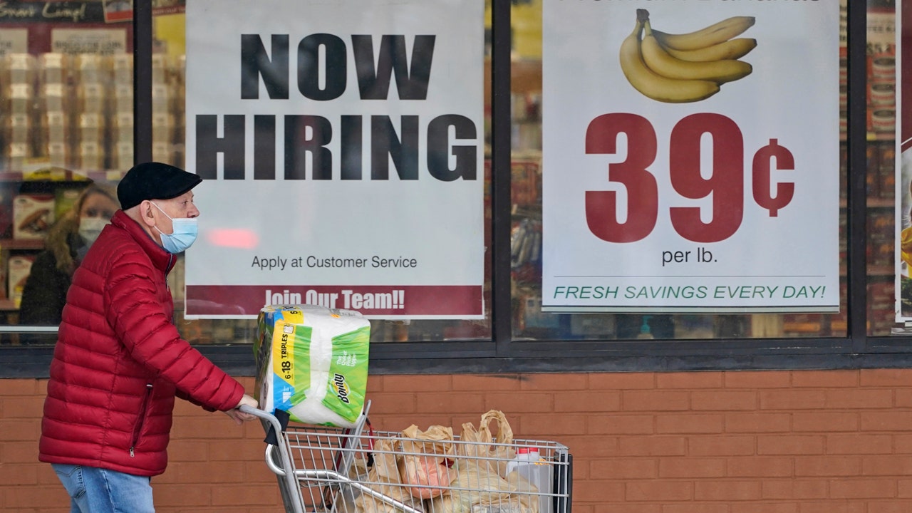 The U.S. economy added 49,000 jobs in January as the recovery recovered after the slowdown of winter
