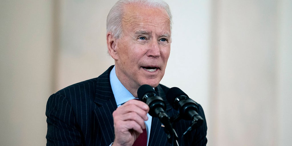 Biden, Harris to meet bipartisan group of lawmakers on supply chain issues, sign executive order - Vimarsana News