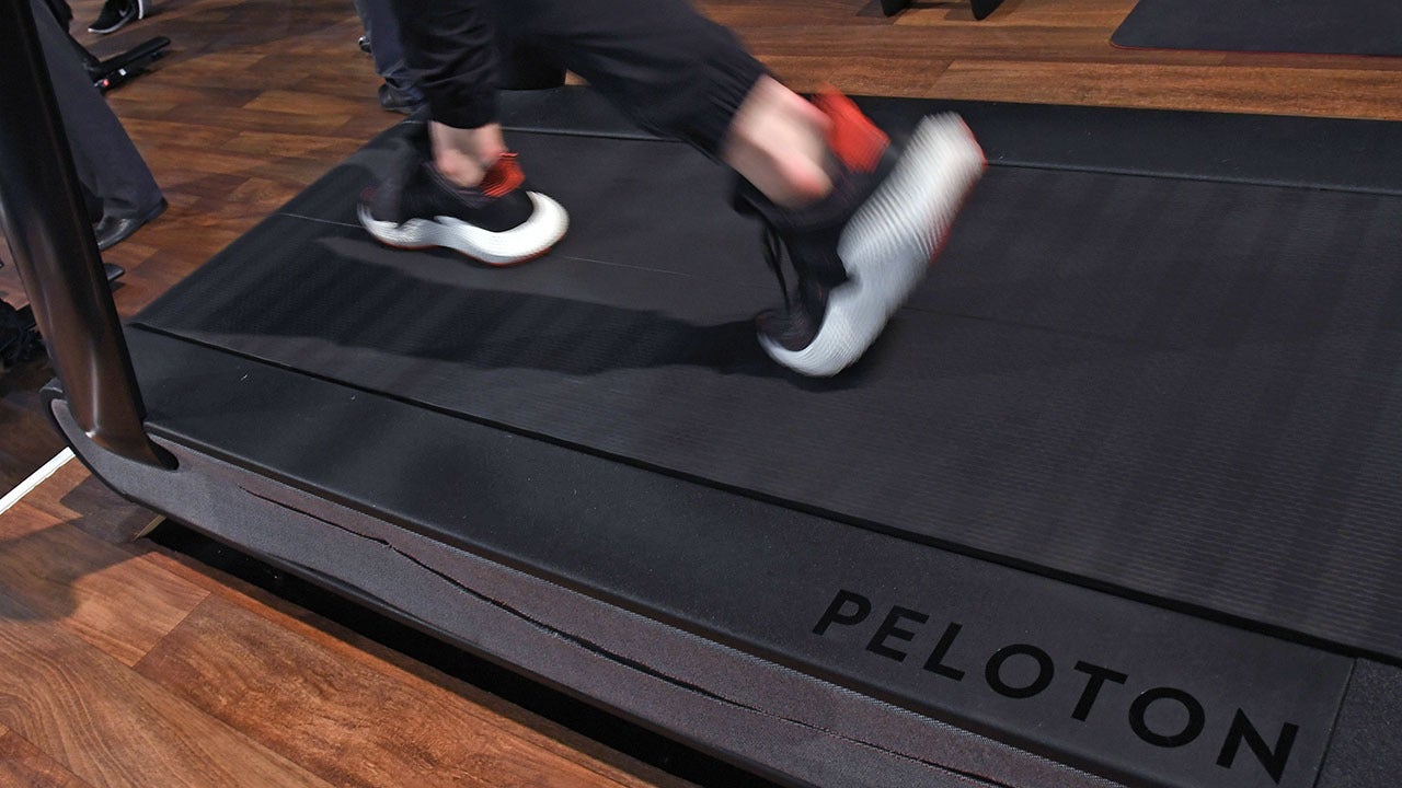 Peloton Consumer Watchdog Spar Over Alert To Stop Using Treadmill After Child S Death Injuries Fox Business