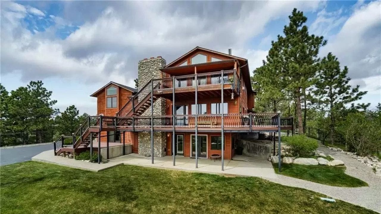 Here's what you can get for 1.3 million in Billings, Montana Fox