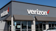 Verizon increases minimum wage to $20 per hour, offers signing bonuses