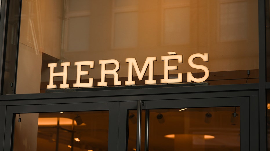 Hermes storefront