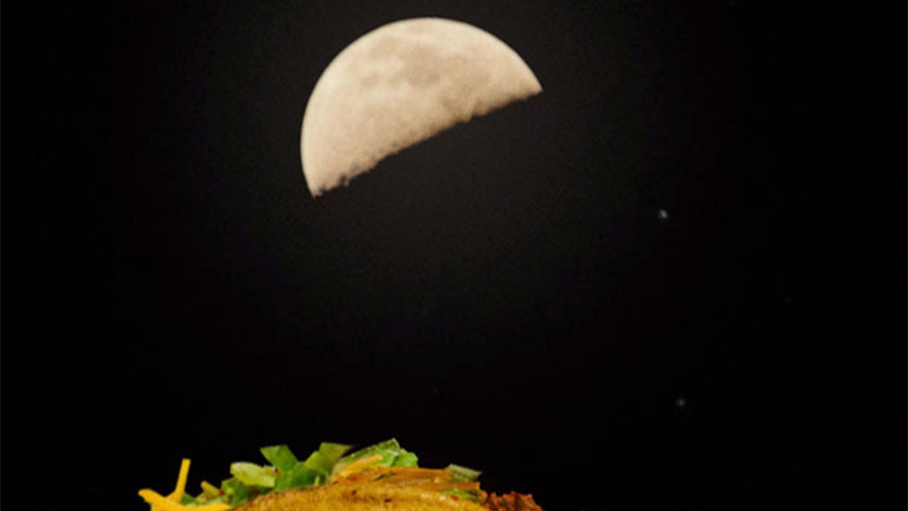 Photo of «Taco Moon» de Taco Bell llega al cielo hoy