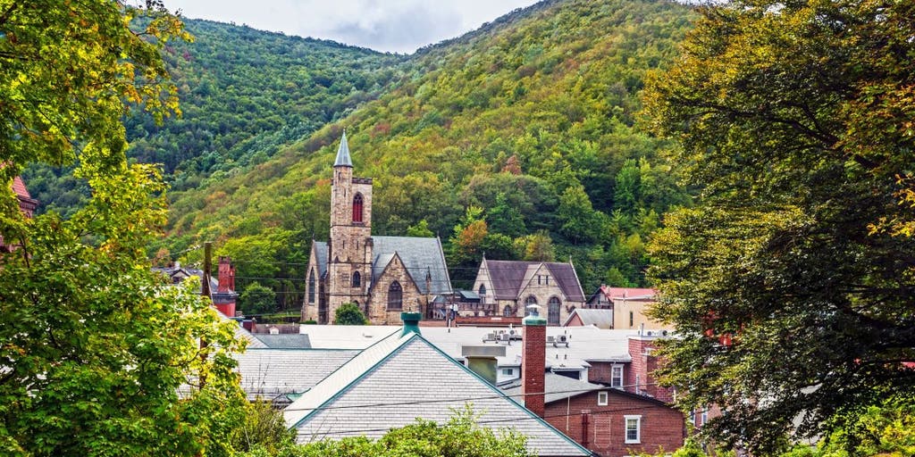 What you can get for $1 million in Pennsylvania's Poconos - Vimarsana News