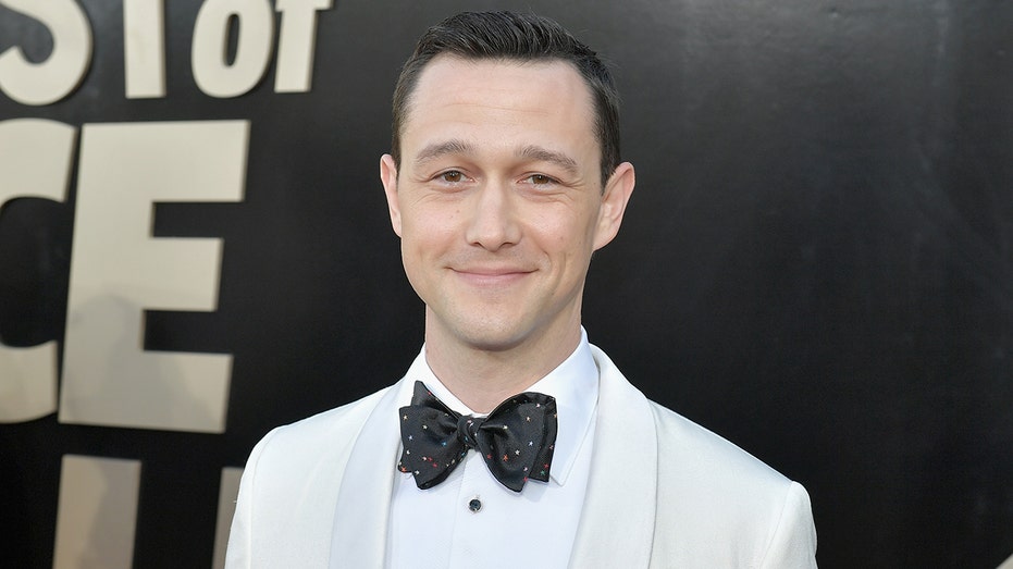 Joseph Gordon-Levitt to play Uber co-founder Travis Kalanick in 