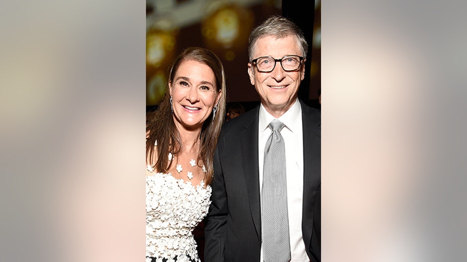 Melinda Gates and Bill Gates attend The Robin Hood Foundation's 2018 benefit at Jacob Javitz Center on 2018 in New York City. 
