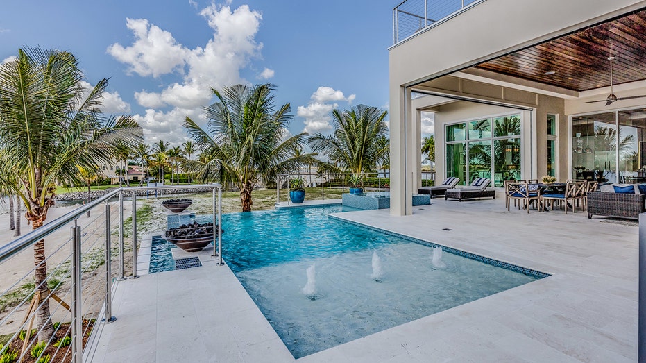 Florida home with pool