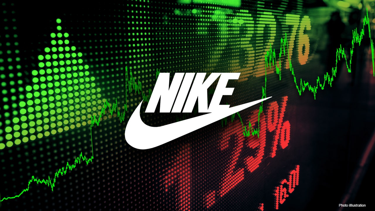 Måltid sejr Tilsvarende Nike stock soars to record as US sales boom | Fox Business