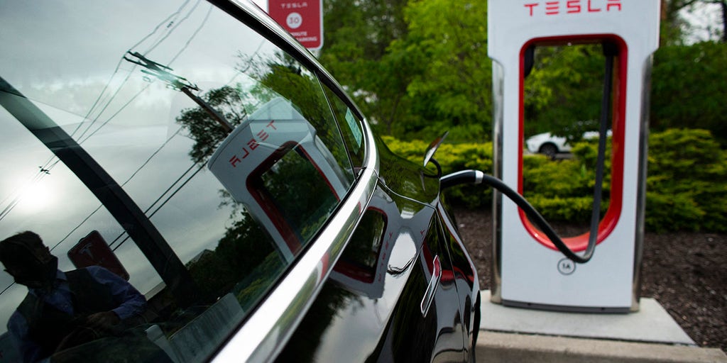 Tesla price hikes due to parts and materials supply issues, Musk says - Vimarsana News