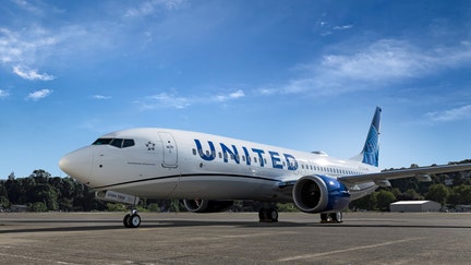 United Airlines 737-8 Paint Hangar Rollout: Boeing Renton Factory - June 9, 2021