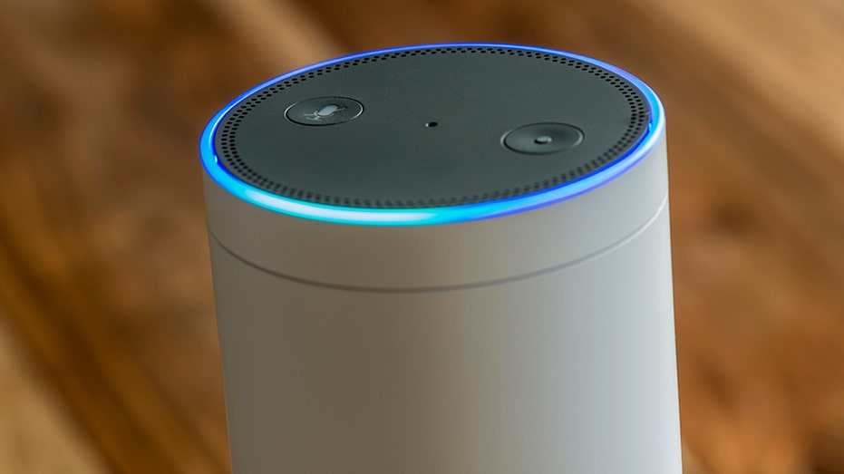 Alexa de Amazon puede imitar las voces de personas fallecidas: «Haciendo que los recuerdos perduren»