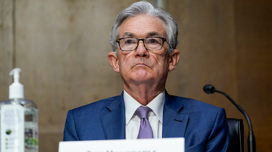 Federal Reserve Chairman Jerome Powell makes a scowl in testimony