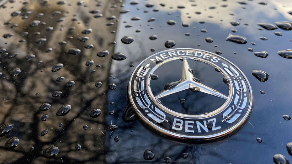 Mercedes-Benz-logo