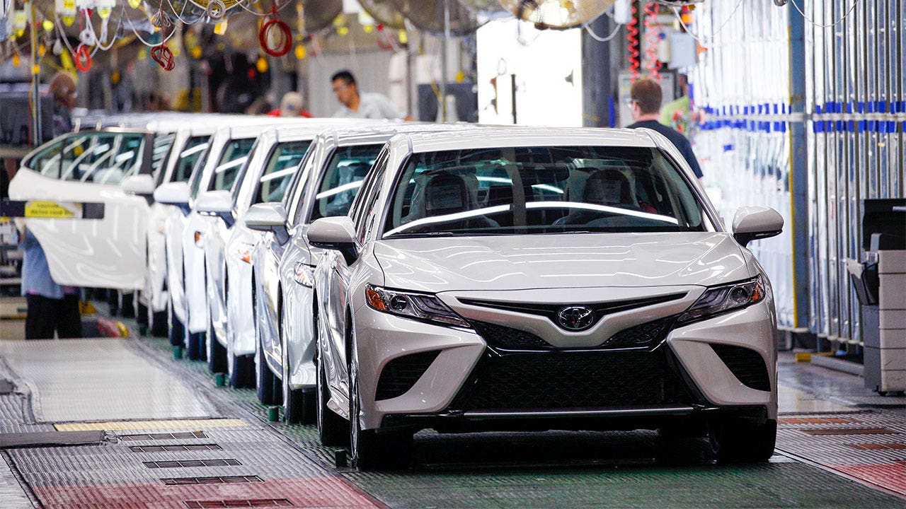Toyota accelerates vehicle production in December as the shortage of parts caused by covid decreases